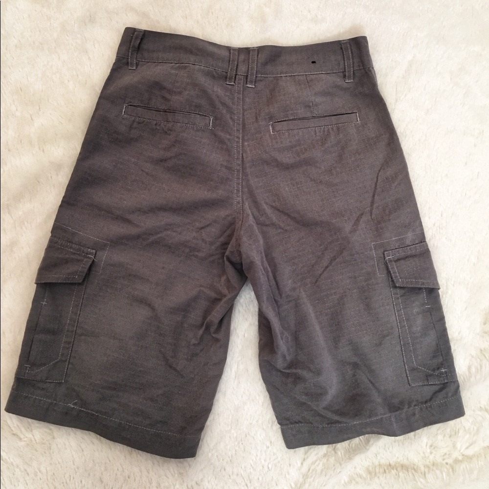 Montage lightweight packable cargo shorts